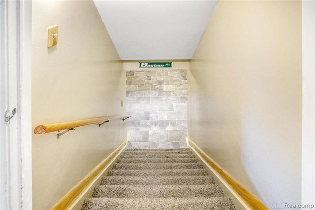 15794 Nader Court, Clinton Township, MI 48038