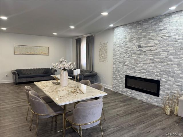 15794 Nader Court, Clinton Township, MI 48038