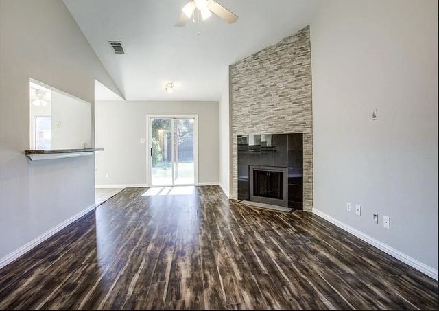 7301 Wayfarer Trail, Fort Worth, TX 76137