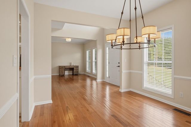 211 Sunrise Drive, Greer, SC 29651