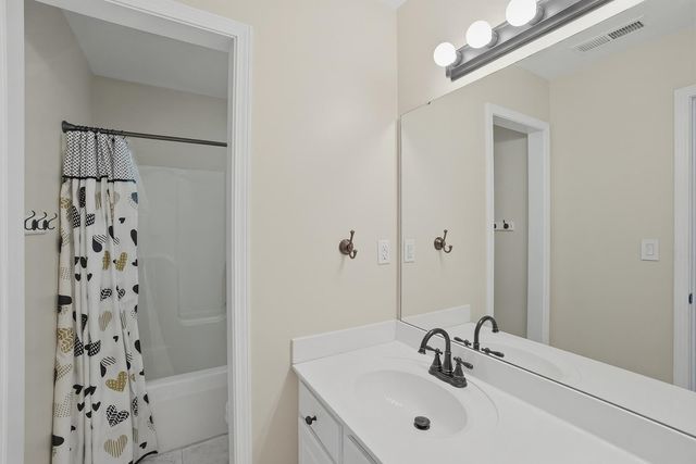 211 Sunrise Drive, Greer, SC 29651