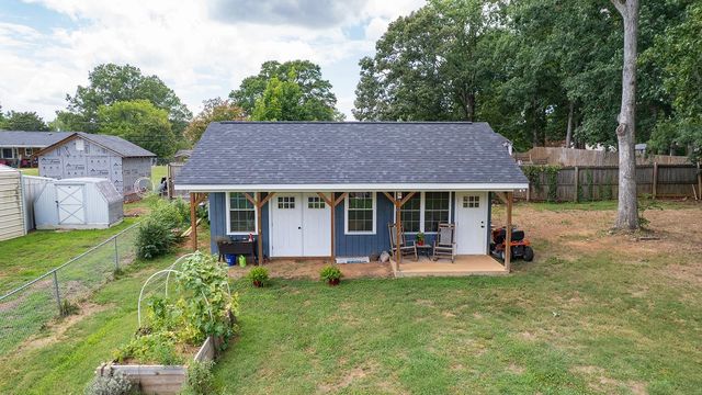 211 Sunrise Drive, Greer, SC 29651