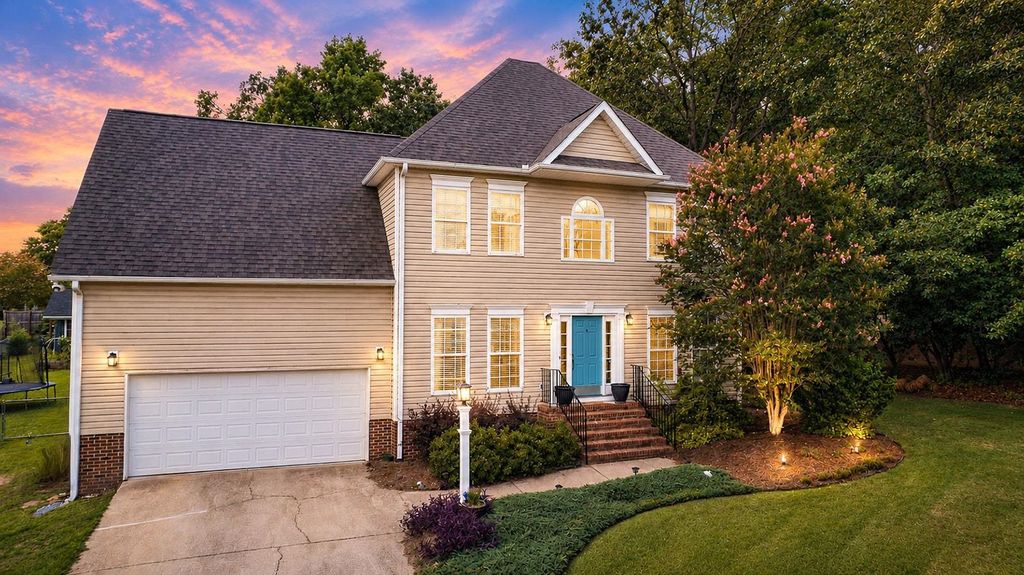 211 Sunrise Drive, Greer, SC 29651