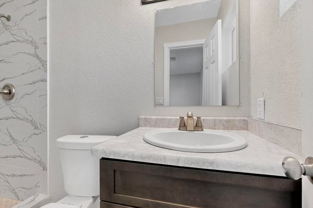 1008 W Ross Avenue, Belen, NM 87002