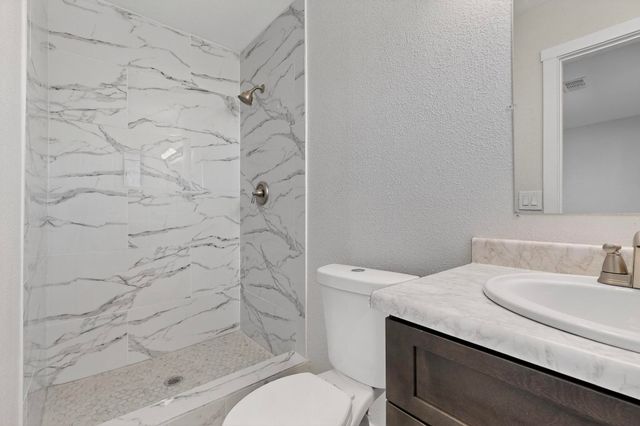 1008 W Ross Avenue, Belen, NM 87002