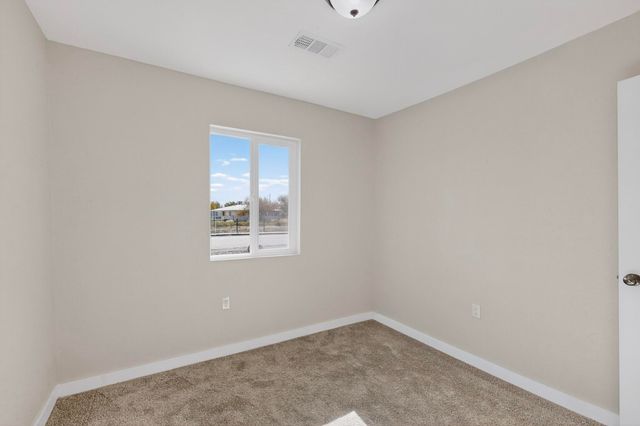 1008 W Ross Avenue, Belen, NM 87002