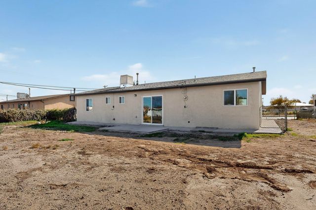1008 W Ross Avenue, Belen, NM 87002