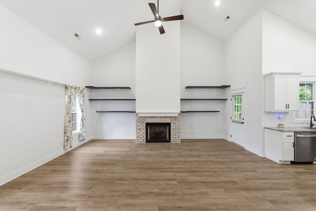 131 Bill Perkins Lane, Georgetown, KY 40324