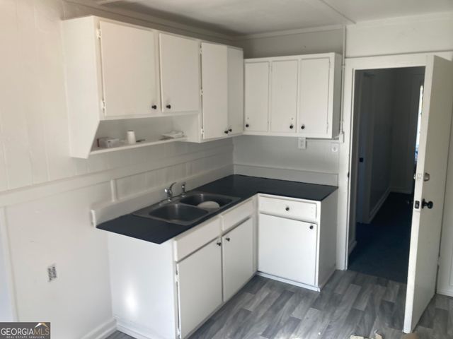 1220 Academy Avenue, Dublin, GA 31021