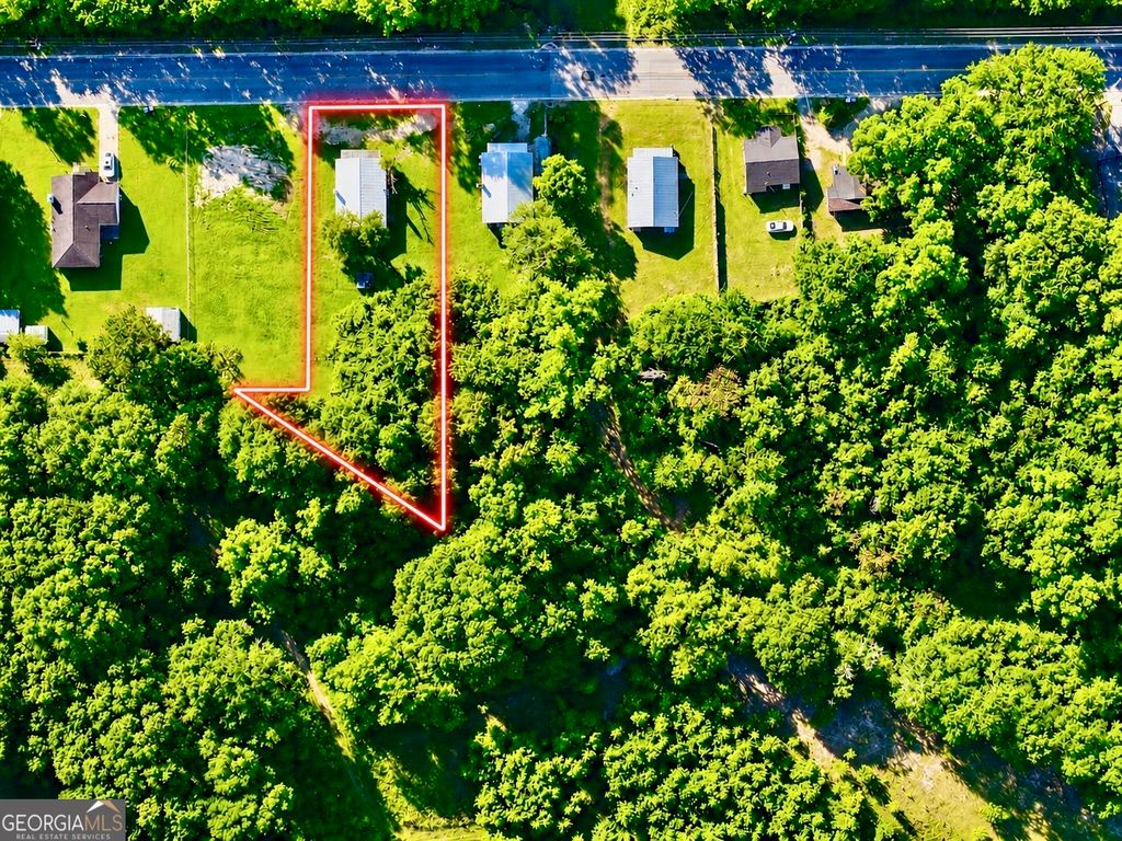 1220 Academy Avenue, Dublin, GA 31021