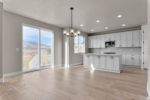 13022 S BROAD STEM CIR, Herriman, UT 84096