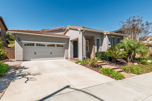 3722 Bergen Peak Place, Carlsbad, CA 92010