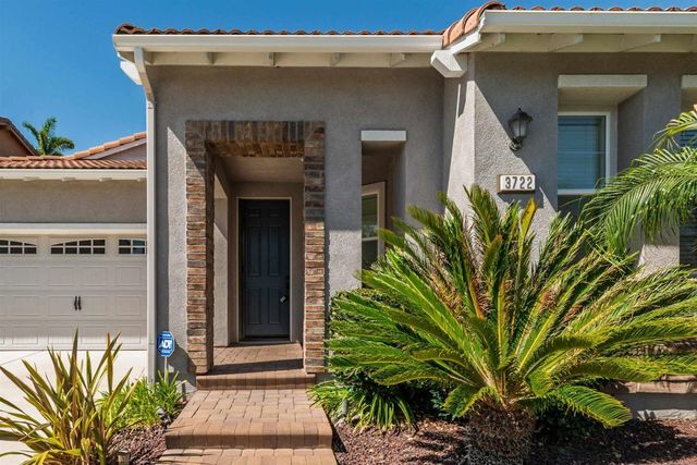3722 Bergen Peak Place, Carlsbad, CA 92010
