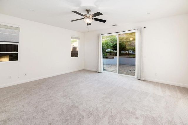 3722 Bergen Peak Place, Carlsbad, CA 92010