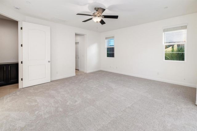 3722 Bergen Peak Place, Carlsbad, CA 92010