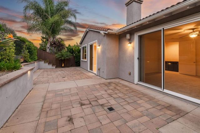 3722 Bergen Peak Place, Carlsbad, CA 92010