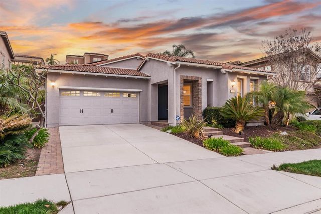 3722 Bergen Peak Place, Carlsbad, CA 92010