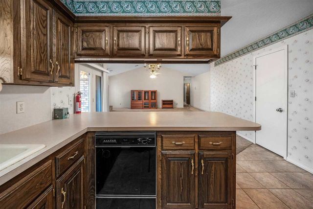 7227 NW Dogwood, Lawton, OK 73505