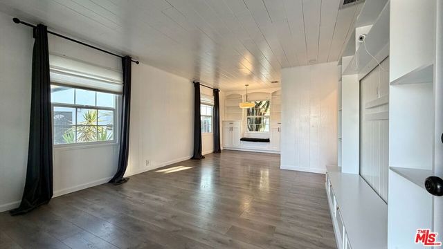 6257 Alcove Avenue, North Hollywood, CA 91606