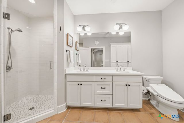 2 La Mesa Drive, New Braunfels, TX 78130