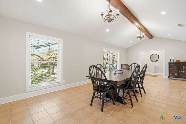 2 La Mesa Drive, New Braunfels, TX 78130