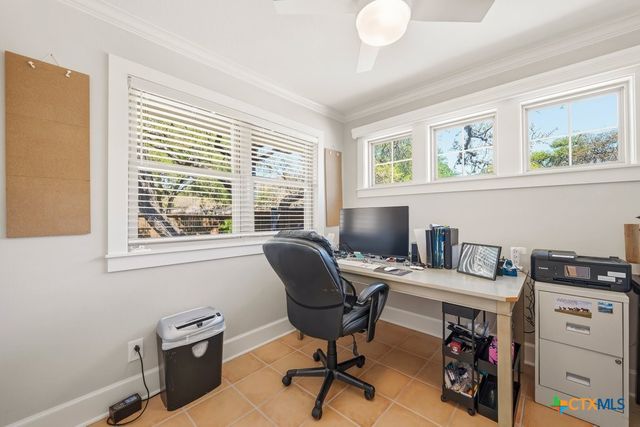 2 La Mesa Drive, New Braunfels, TX 78130