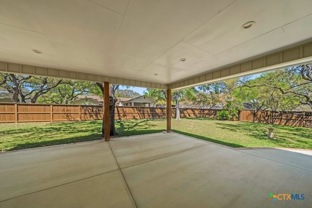 2 La Mesa Drive, New Braunfels, TX 78130