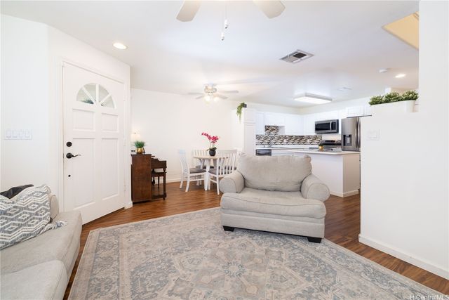 91-2093 Kaioli Street 1702, Ewa Beach, HI 96706