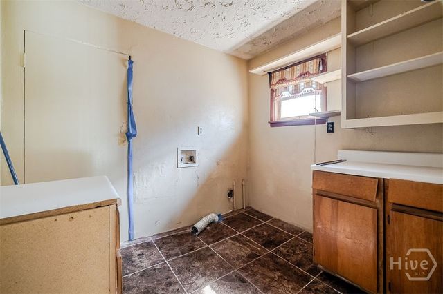 1119 W 49th Street, Savannah, GA 31405