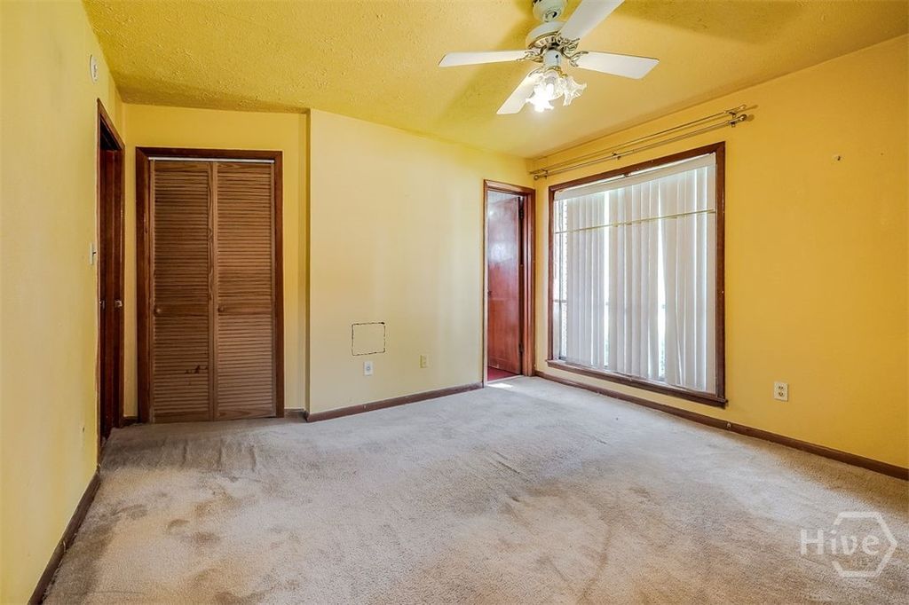 Image 16 of property listing at 1119 W 49th Street, Savannah, GA 31405