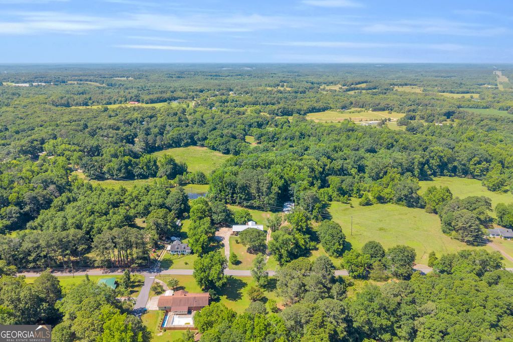 101 W Hendricks Street, Bowman, GA 30624 — photo 3