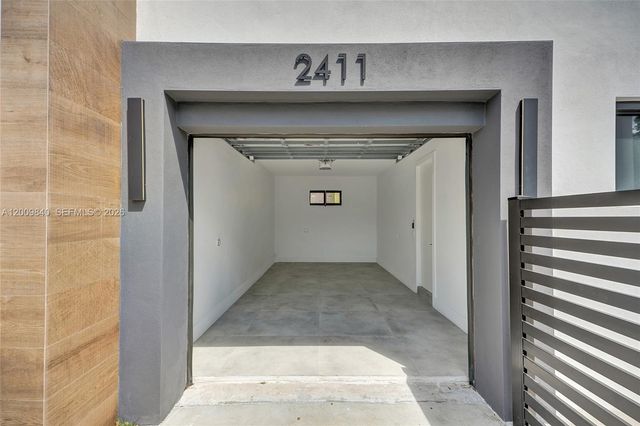 2411 SW 16th Terrace A, Miami, FL 33145