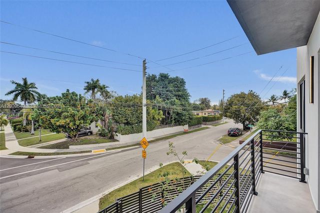 2411 SW 16th Terrace A, Miami, FL 33145