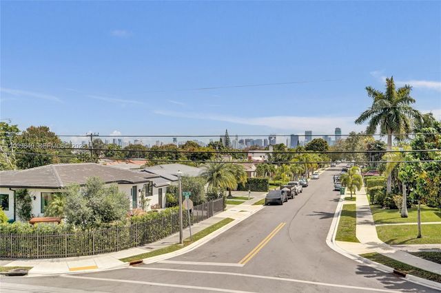 2411 SW 16th Terrace A, Miami, FL 33145