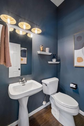 2313 River Pointe Circle, Minneapolis, MN 55411