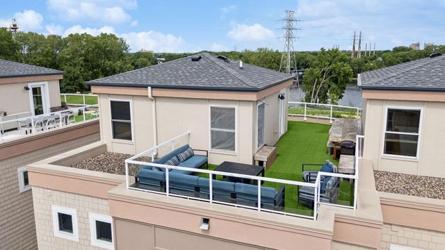 2313 River Pointe Circle, Minneapolis, MN 55411