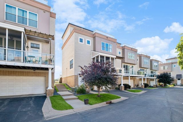 2313 River Pointe Circle, Minneapolis, MN 55411