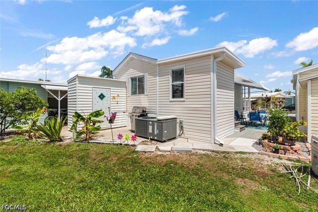 8564 Firwood DR, Estero, FL 33928