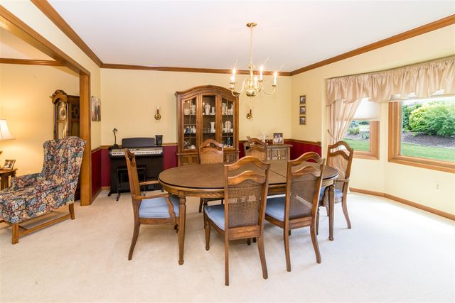 37155 Muirfield Drive, Livonia, MI 48152