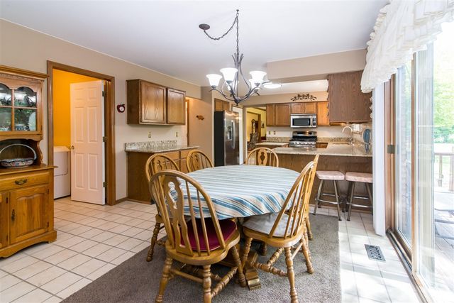 37155 Muirfield Drive, Livonia, MI 48152