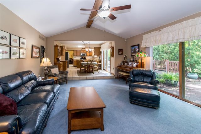 37155 Muirfield Drive, Livonia, MI 48152