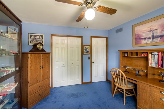 37155 Muirfield Drive, Livonia, MI 48152