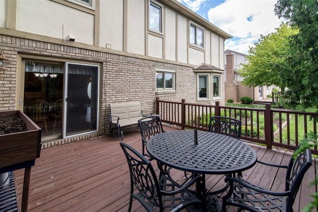 37155 Muirfield Drive, Livonia, MI 48152