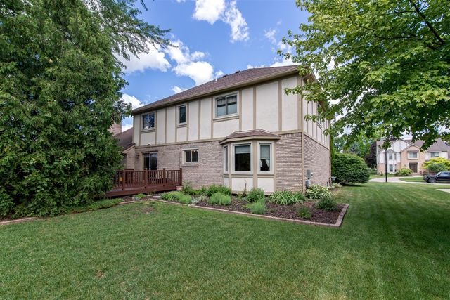 37155 Muirfield Drive, Livonia, MI 48152