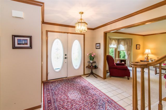 37155 Muirfield Drive, Livonia, MI 48152