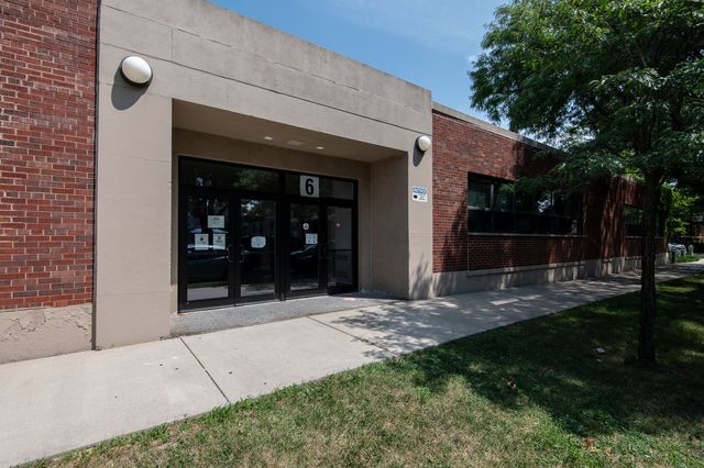 8725 S May Street, Chicago, IL 60620