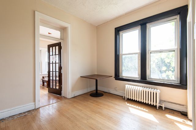 8725 S May Street, Chicago, IL 60620