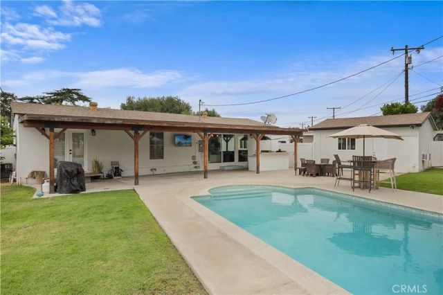 1400 W Wilshire, Fullerton, CA 92833