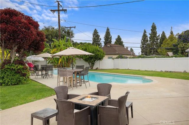 1400 W Wilshire, Fullerton, CA 92833