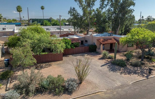 4318 E Whitman Street, Tucson, AZ 85711